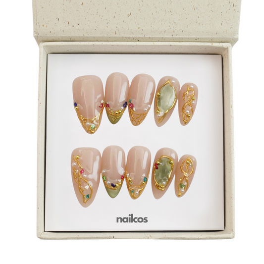 Gem Vine Short Almond Cat Eye