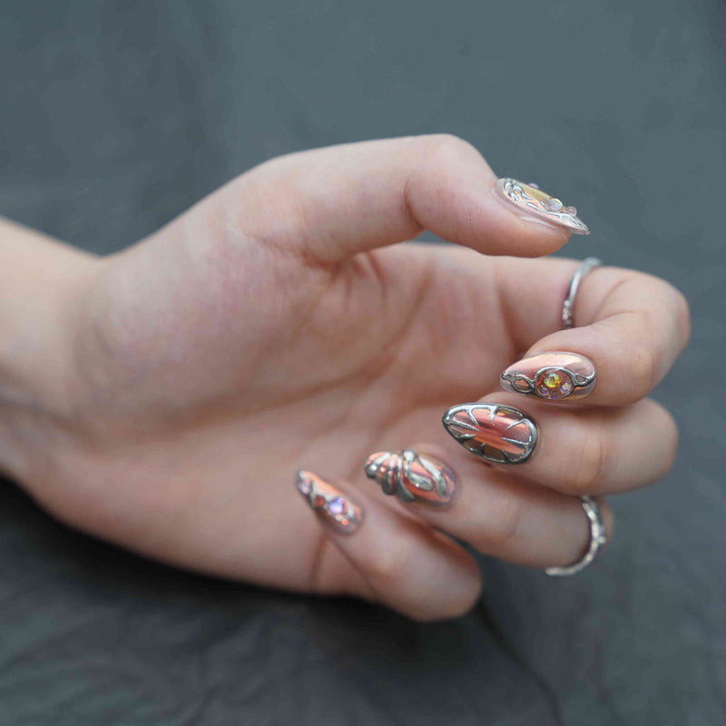 Aurora Flash - Short Almond Short Almond Chrome