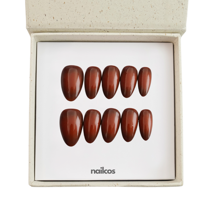 Chestnut Short Almond Aura Press-on Nails