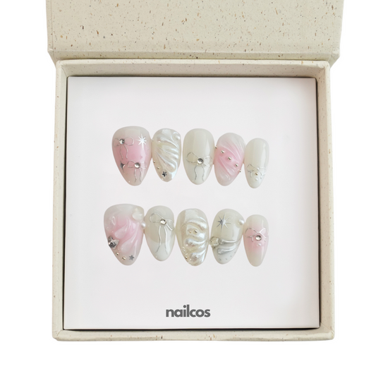 Silver Morning Short Almond Chrome,3D Press-on Nails