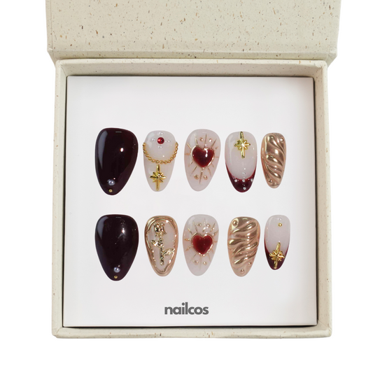 Golden Era Short Almond Painted Press-on Nails