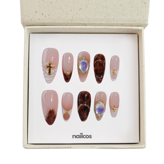 Golden Glitz Medium Almond French Press-on Nails