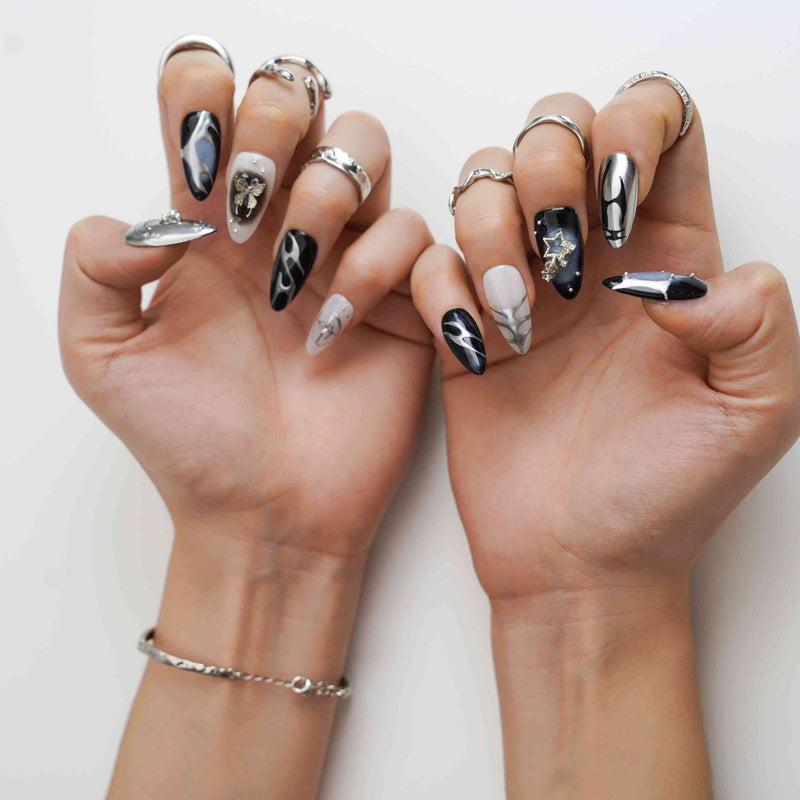 Starlit Silver Midium Almond Chrome,Aura