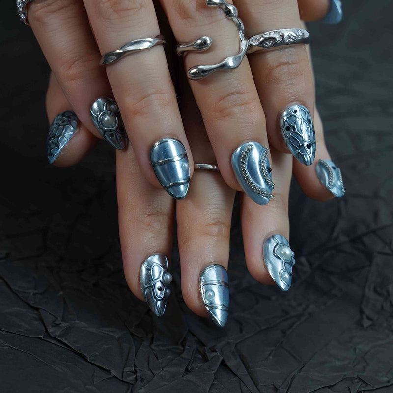 Cyber Alien Short Almond Chrome